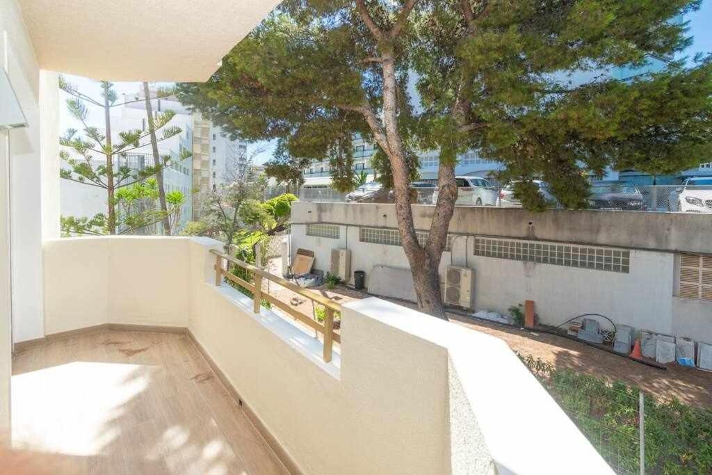 Santa Marta Al Lado De Los Servicios Y De La Playa Benalmádena Exterior photo